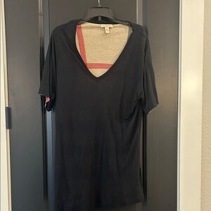 Burberry Black V-Neck Short Sleeve Tee